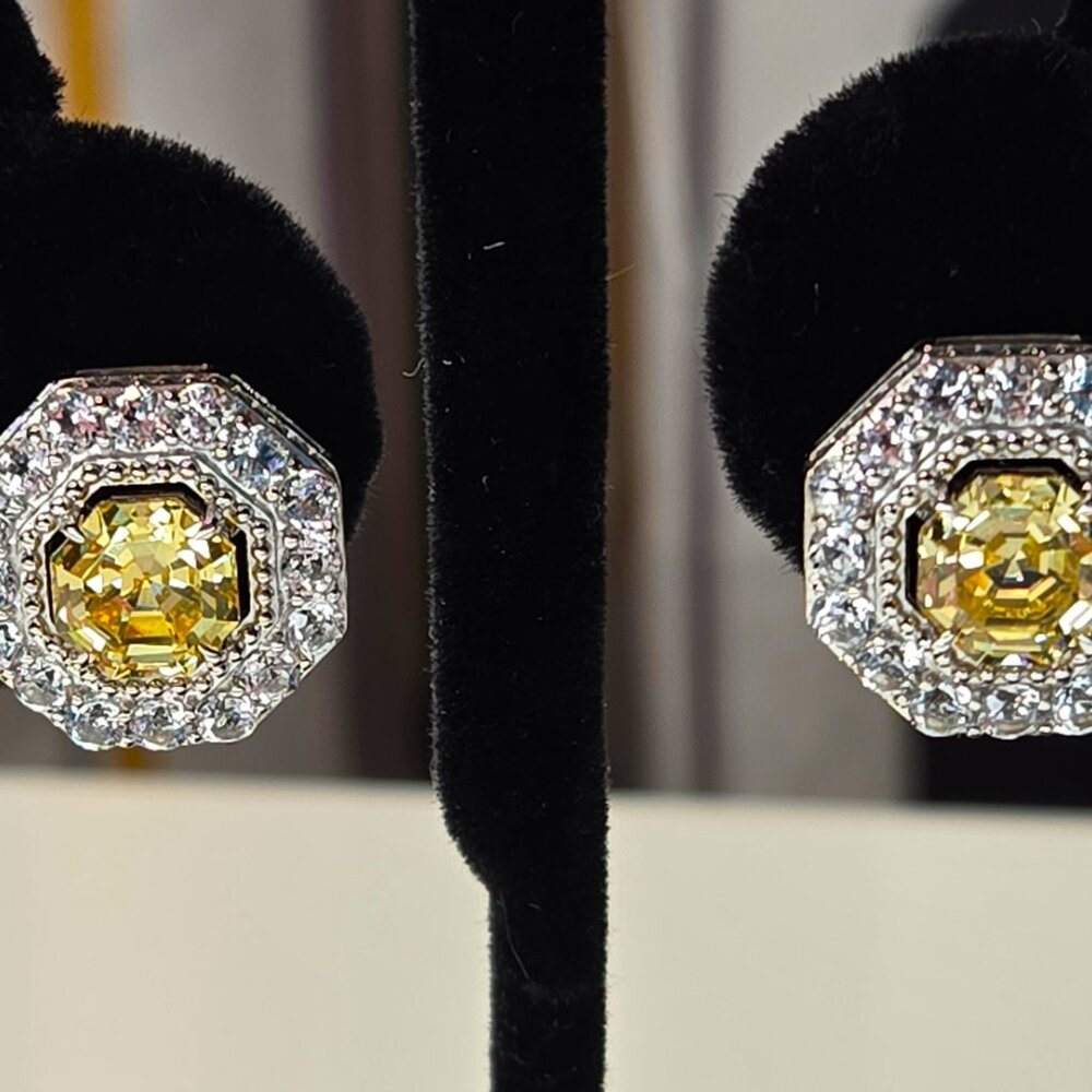 Judith Ripka Bright Yellow Crystal and White Topaz Casablanca Stud Earrings - Picture 3 of 12